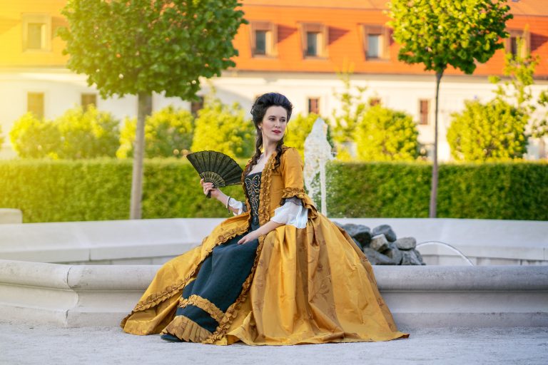 rokokove-saty-kostymova-tvorba-blackbird-atelier-alexandra-heldesova-9